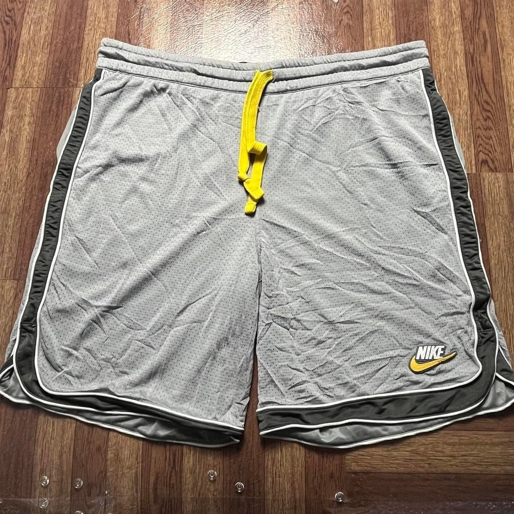 Nike Vtg 90's Silver Retro Tech Running Train Shorts Large